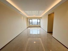 起步区 万达 精装大宅 苏州园林 小高层公摊小 紧邻五大配套