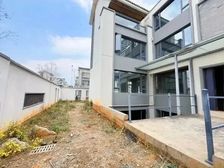 滇池路草海片区 一线头排观滇别墅带300平私家花园 独门独院