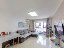 喜欢简单,不会凌乱;喜欢低调,不会张扬