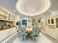 奥园誉峰法式豪装别墅 耗300 业主移民 寻有缘人 急售