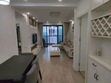 绿地玫瑰城小三房 精装修 就读艾溪湖三中 地铁口