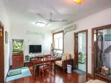 聚星苑,2000年商品房,业主诚心挂牌出售,一梯两户,满五年