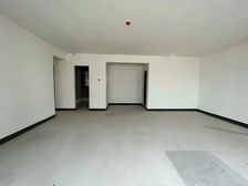 横厅四房,业主安心卖,户型方正,采光好,