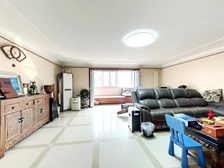 幸福二村 2室1厅 185.84平