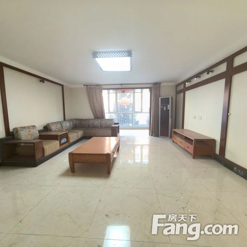  ��ҵ��ί�� �Ҹ����� �ϱ�ͨ͸4�����е��� 6���¥�󷿰��� 