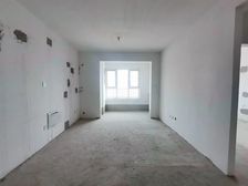 中梁石榴滨海湾紫宸澜苑 临地铁 有电梯 满二 出行方便