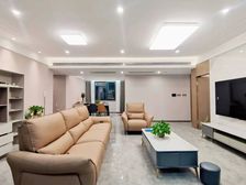 济南尊 四居室 直降50w 双气 精装修 送地下室