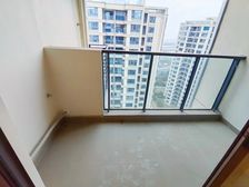 御璟湖山云极 3室2厅1卫 精装修 136万元