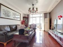 中环内,电梯复式送露台,有车位,地铁大融城只要500米,急售