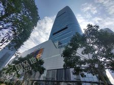 负一楼直通地铁口,无缝连接