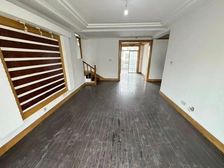 金榜五期 新上飞机户型三房,房东置换,看房有钥匙,诚心出售