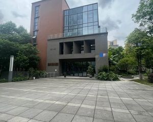 金牛区独栋出售 地铁口 无加时费使用成本低 带花园露台
