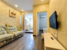 袁家岗轻轨站旁 精装一室一厅 诚心出售随时看房