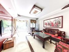 喜欢一楼带院子看过来 清水园架空一楼带50平院子 大气3房