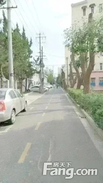 小区相关图