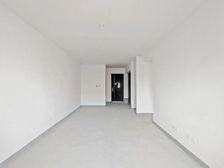 90万!90万!现房!好楼层 !随时可看!