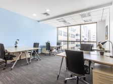 东方万国中心 可短租 雷格斯直租无费!5人间 金桥站地铁口