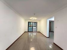 22号线地铁站 曹路 悦虹雅苑 简单装修 地段好 居家自住