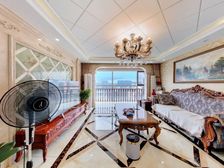 鸿业兴园一区 3室1厅 127.47平