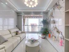 南头镇中荟城精装三房 南向高层满五