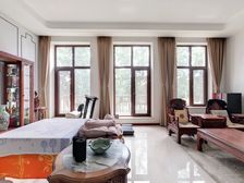 中海九号公馆三区 南北通透 联排别墅 地上四层地下两层精装修