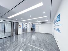 25元CBD地铁口国贸中心旁,财富广场精装办公室,带办公设备