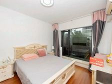 新房定金已付 业主再三交代看中可以坐下聊 钥匙已经给了