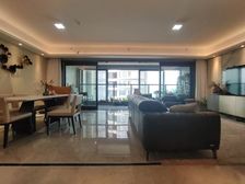 南岸区 长嘉汇两江峯 五房 428万