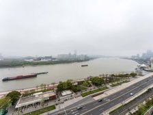 一整条江在家中就能看到,这景观絶了,精美大宅,户型好,急售