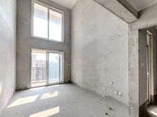 环秀湖花园 4室2厅 138.34平