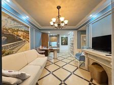 带花园带中华路红领巾 楼下就是18号线 高性价比