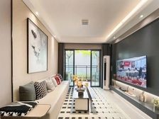 品秀星瀚 南北通透 近地铁 价格可谈 拎包入住 随时看房