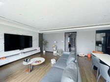 全天采光 直接拎包入住!就读外国语专梯专户精装大三房!新力物