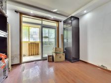 禄德华苑 楼层低 户型正 采光好 小区地理位置好