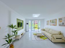 游艇度假村 86平2居 南东北向豪华装修 自住保养好