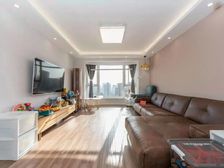 5年前婚房装修,高区景观不错,实惠三房,欢迎大家电话咨询