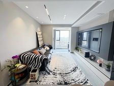 樾碧花园 带电梯 交通便利 正规商品房 南向采光好 近地铁