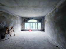 绿地翠谷(一二期洋房 3室2厅2卫 毛坯 175万元