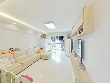 急 急 电梯房 南北通透两房 产权清晰 装修好 出行方便