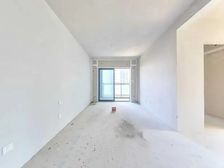 叶晓杰推荐:宏发万悦山毛坯三房业主诚心出售,随时看房