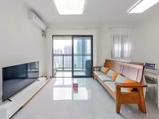 叶晓杰推荐:宏发万悦山精装四房业主诚心出售,