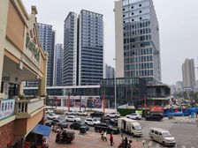 经开万达商业街2楼81平现空置证齐单价4900诚售39.9万