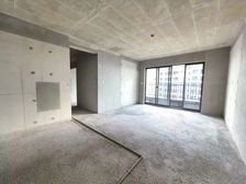 送车位!东宝路金花茶公园 南湖公园旁电梯新房 五房 南北通透