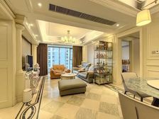 华润悦府 3室2厅 149.36平 火车站旁