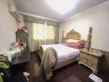 地铁旁,南北板式户型,02年商品房,间距宽采光好,业主急售