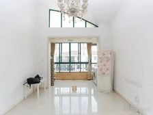 浦发绿城2801弄小区 73.96平2居 南北向精装修