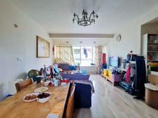 沙坪坝区 沙龙广场 三房 164万