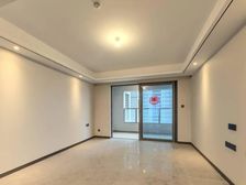 万科航海未来城,万科精装交付精品四室两厅户型,急售