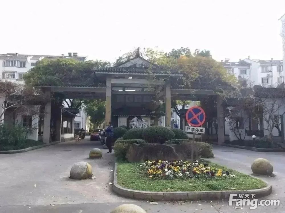 小区相关图