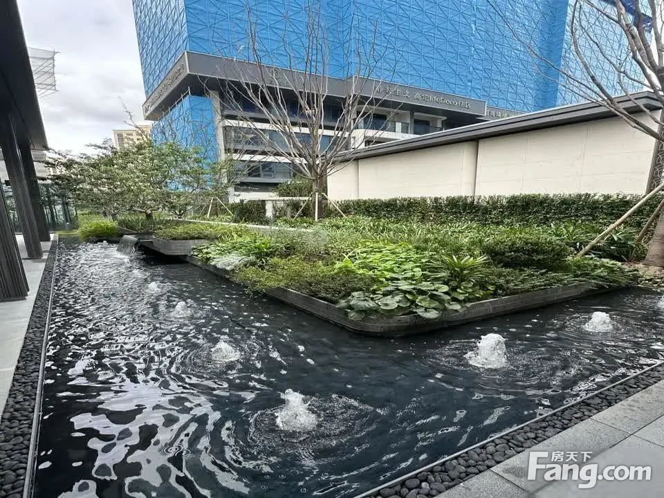 小区相关图